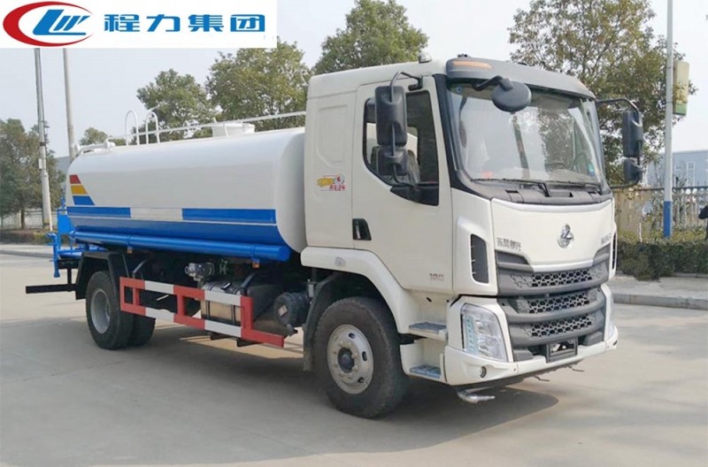 東風(fēng)柳汽12方灑水車