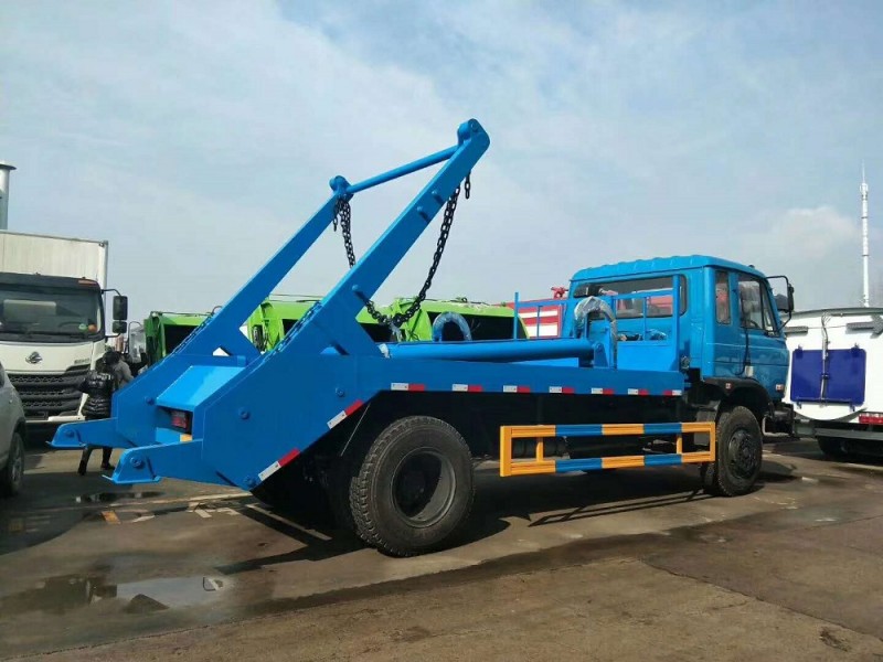 東風(fēng)145(8-110方)擺臂垃圾車