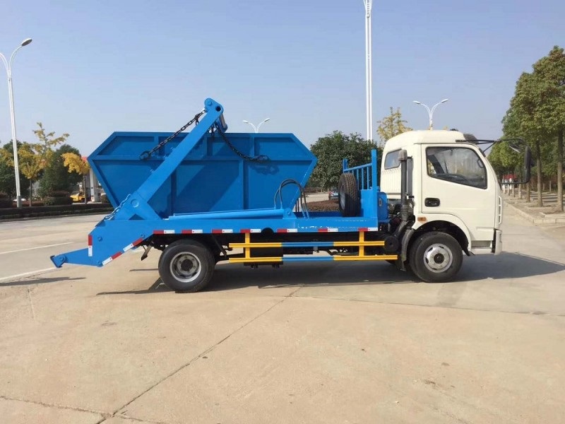 東風大多利卡8方擺臂垃圾車