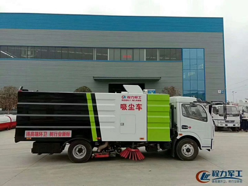 東風(fēng)大多利卡8方吸塵車