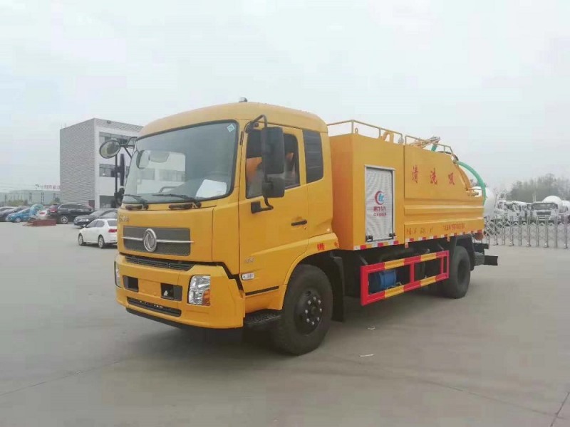 天錦清洗12方吸污車(chē)