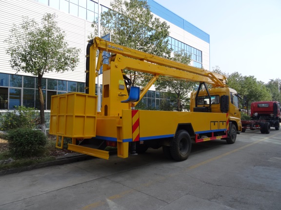 東風天錦20-22米高空作業車 東風天錦20-22米高空作業車圖片