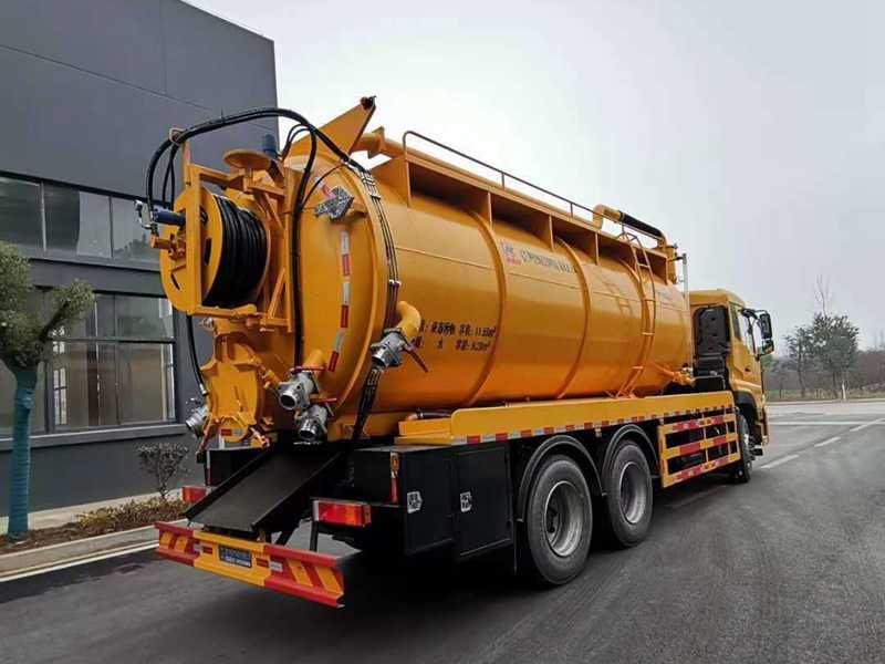 東風天龍清洗吸污車圖片