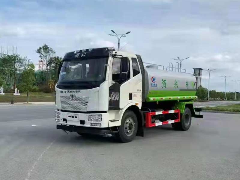 解放J6灑水車(14噸)