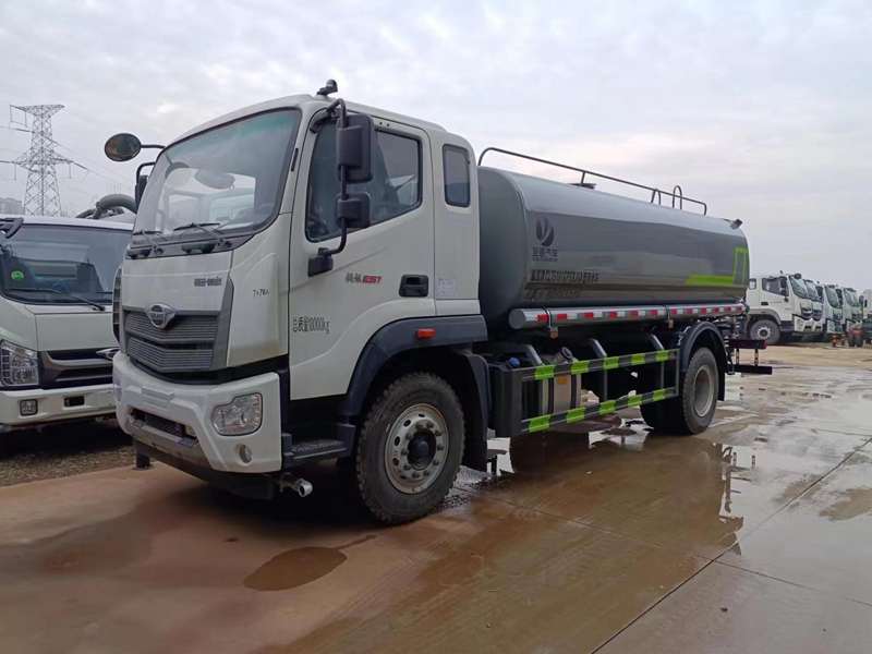 福田領航ES7灑水車(15方)
