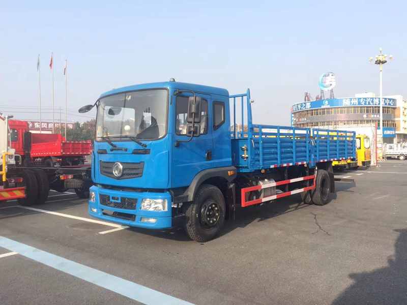 東風(fēng)T3教練車(chē)