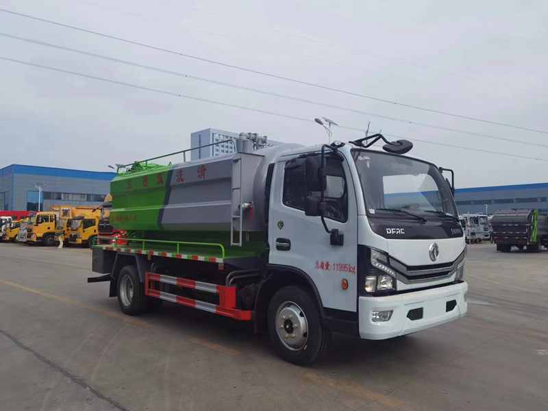 東風(fēng)大多利卡清洗吸污車(12.5方)